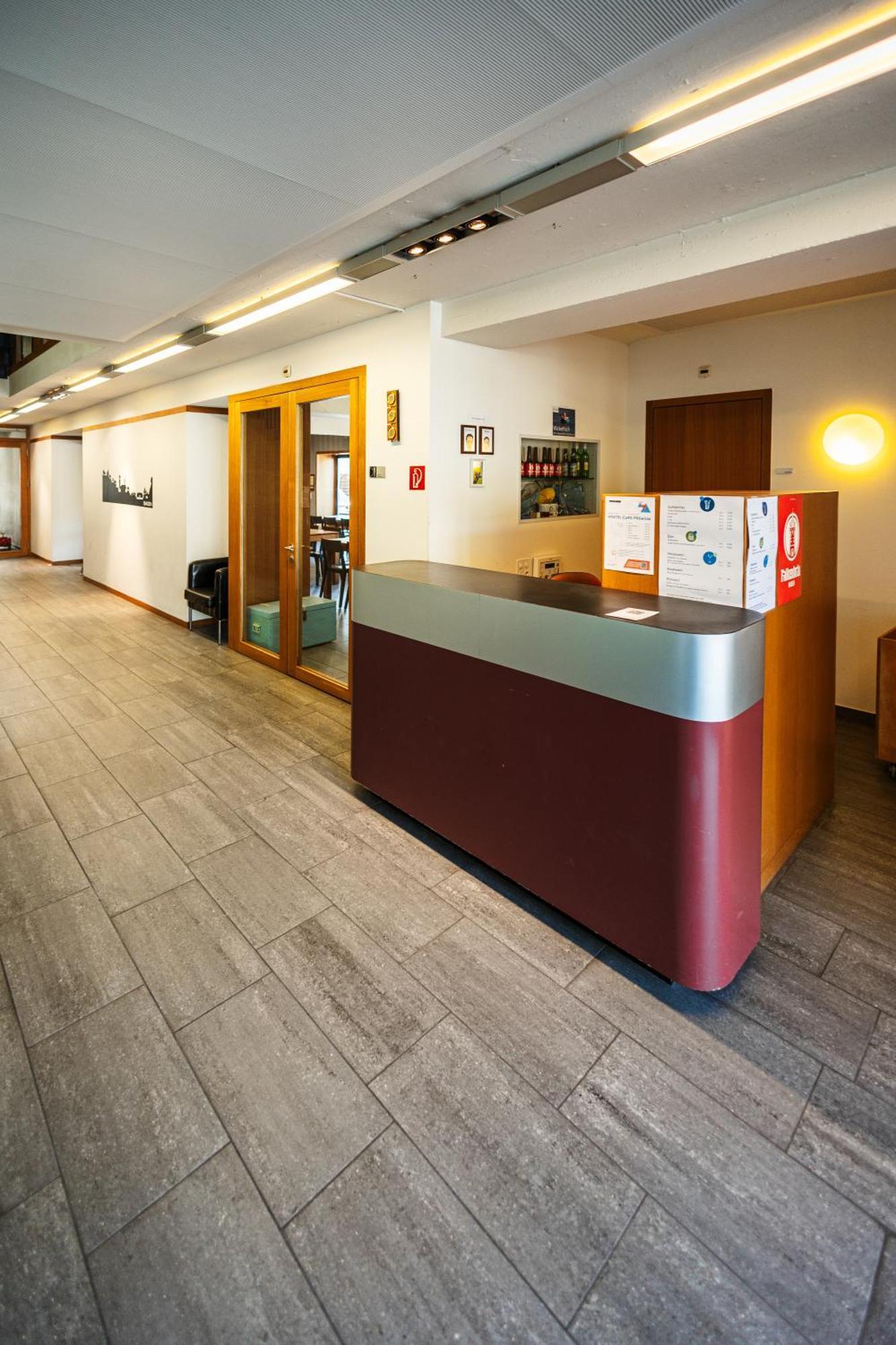 Baden Youth Hostel Экстерьер фото